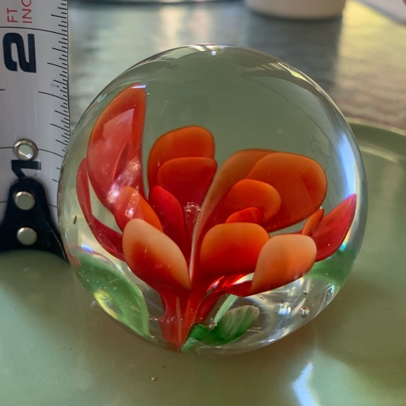 Art Glass “Vintage” Paperweight - Picture 5 of 7